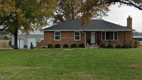 18275 182nd Street, Tonganoxie, KS 66086