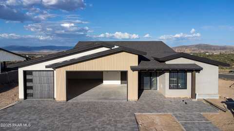 5605 Meridian Court, Prescott, AZ 86305