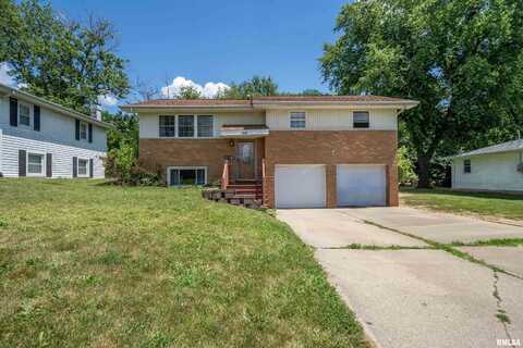 6822 N KIMBERLY Drive, Peoria, IL 61614