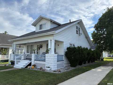 700 S 20TH Street, Quincy, IL 62301