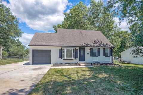611 Pawnee Lane, Belton, MO 64012