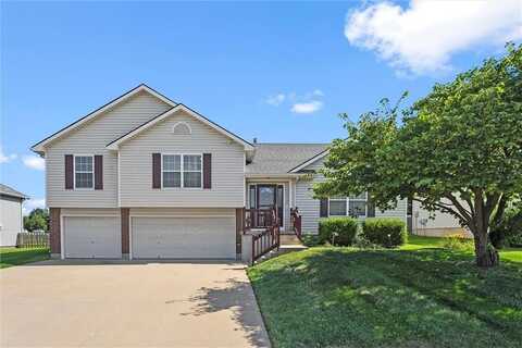 1005 Granada Drive, Raymore, MO 64083