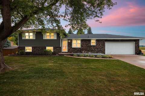 524 CRESTVIEW Drive, Metamora, IL 61548