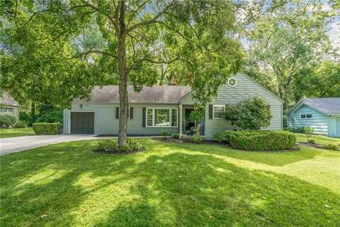 8325 Sagamore Road, Leawood, KS 66206