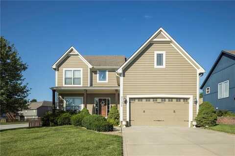 3132 SW Damon Lane, Lees Summit, MO 64082