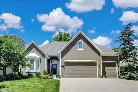 14780 S Glen Eyrie Street, Olathe, KS 66061