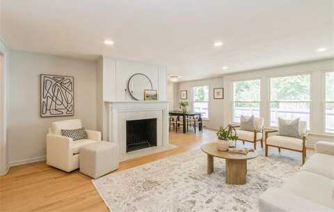5008 W 79th Street, Prairie Village, KS 66208