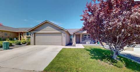 9336 W 7th Place, Kennewick, WA 99336