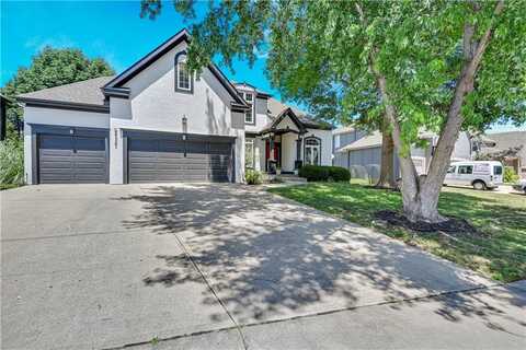5010 W 161 Terrace, Overland Park, KS 66085