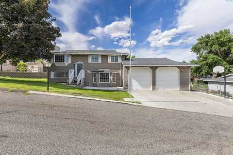 1104 Leslie Ln, Benton City, WA 99320