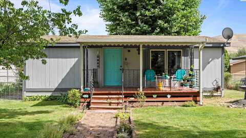1011 Sherman Ave, Prosser, WA 99350