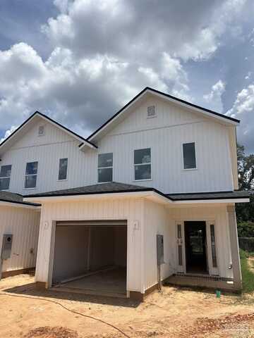 8102 Carl Dean St, Pensacola, FL 32514