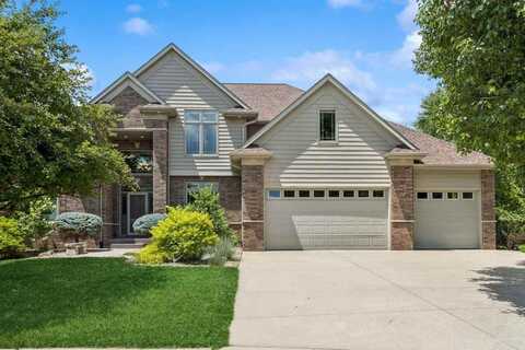 2031 Diamond Mil Cir, Coralville, IA 52241