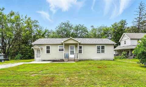 305 3rd Street, Kalona, IA 52247