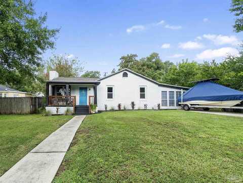 303 SE Syrcle Dr, Pensacola, FL 32507