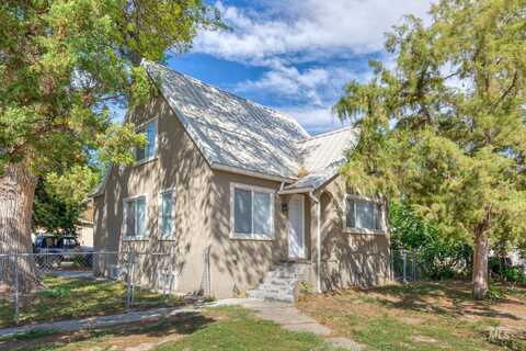 501 E Grove Ave, Parma, ID 83660