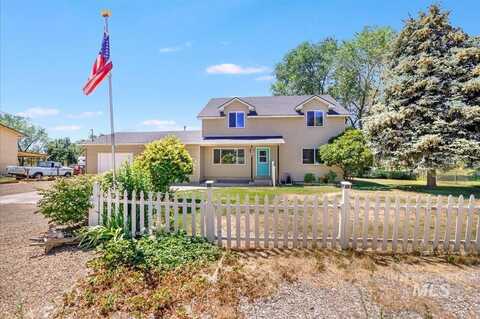 3951 NW Dutton, Mountain Home, ID 83647
