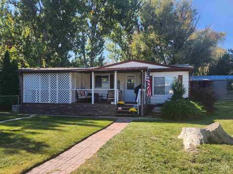 1200 Artesian Rd, Eagle, ID 83616