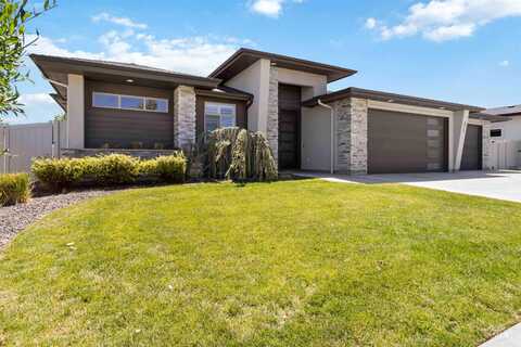 511 W Oak Springs Dr, Meridian, ID 83642