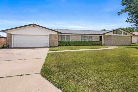 1934 Holly Ln, Pampa, TX 79065