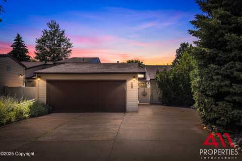 908 Woodland Ave -, Gillette, WY 82716