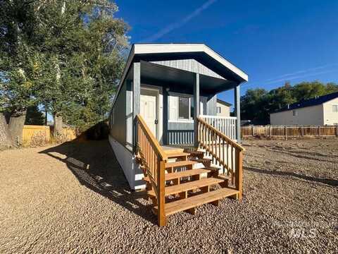 370 W 12th South, Mountain Home, ID 83647