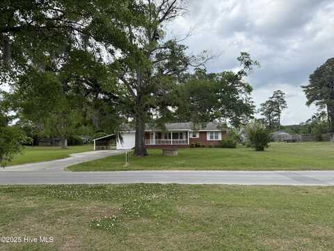 204 Glenburnie Drive, New Bern, NC 28560