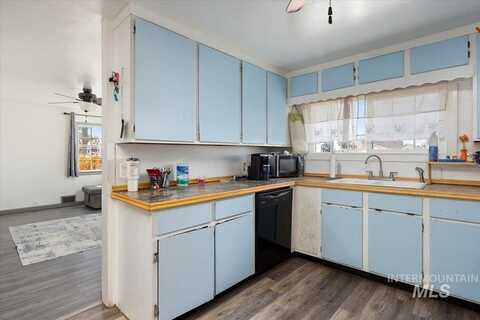 160 Ash Street, Twin Falls, ID 83301