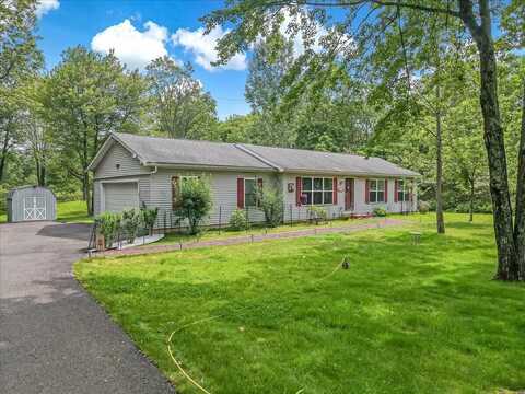 121 Pinoak Drive, Jim Thorpe, PA 18229