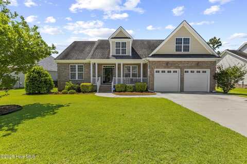 417 Meadowland Circle, Maple Hill, NC 28454