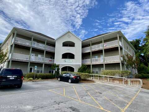 100 Lighthouse Lane, Cedar Point, NC 28584