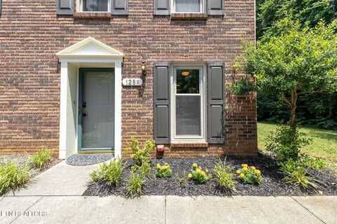 128 Durwood Rd, Knoxville, TN 37922