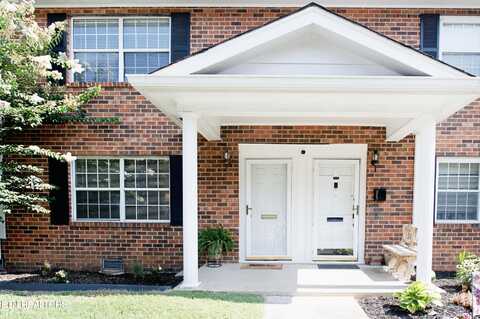 481 NW Broome Rd, Knoxville, TN 37909