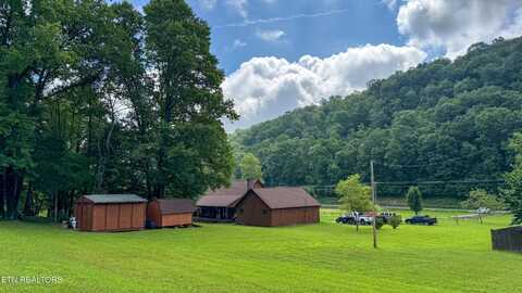 212 Granite Rd, Clinton, TN 37716