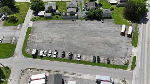 N Wright Rd, Alcoa, TN 37701