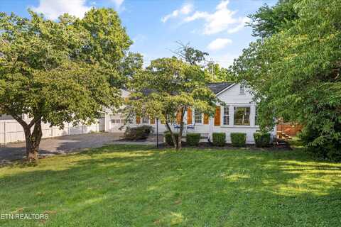 205 Doughty Drive, Knoxville, TN 37918