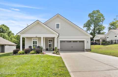 249 Cedar Branch Tr, Lenoir City, TN 37772