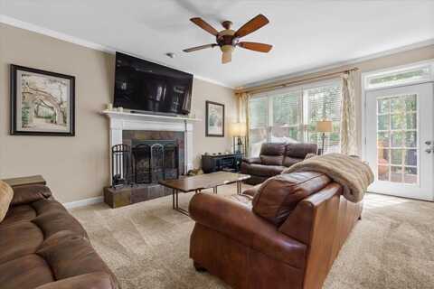 2015 Towne Lake Hills W, Woodstock, GA 30189