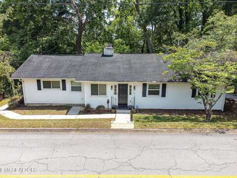 183 Outer Drive, Oak Ridge, TN 37830