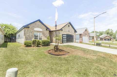 104 Crossing Pl, Warner Robins, GA 31088