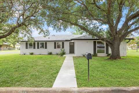 323 Broadmoor St, Fredericksburg, TX 78624