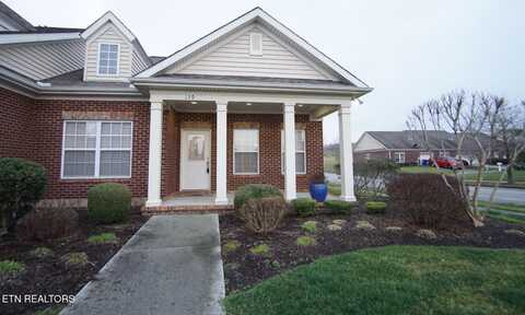 130 Hardinberry St, Oak Ridge, TN 37830