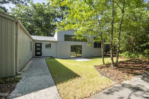 916 Rays Bridge Road, Whispering Pines, NC 28327