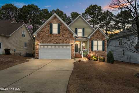 55 London Way, Spring Lake, NC 28390