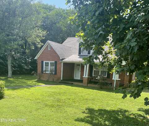 1303 W Broadway Ave, Maryville, TN 37801
