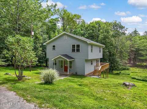 1039 Towpath Road, Hawley, PA 18428