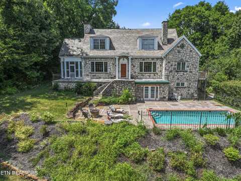 4801 Hilldale Drive, Knoxville, TN 37914