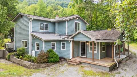 976 Lone Rd, Pioneer, TN 37847