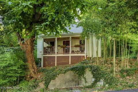 406 Millers Ave, Knoxville, TN 37920