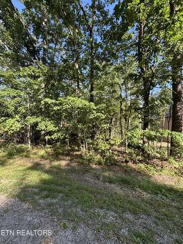 152 Adler Lane, Crossville, TN 38558